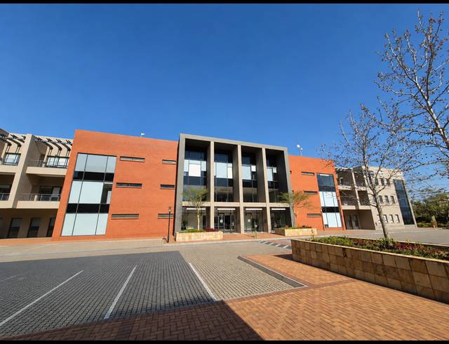 978M² OFFICE TO LET IN SANDTON CENTRAL